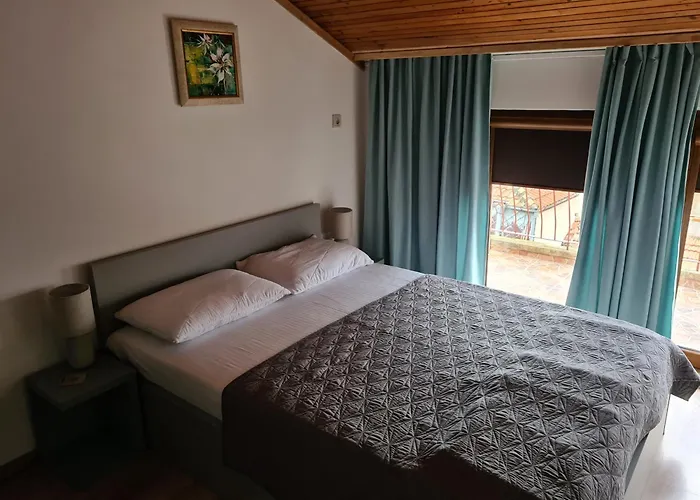 Lambovi 3* Nessebar
